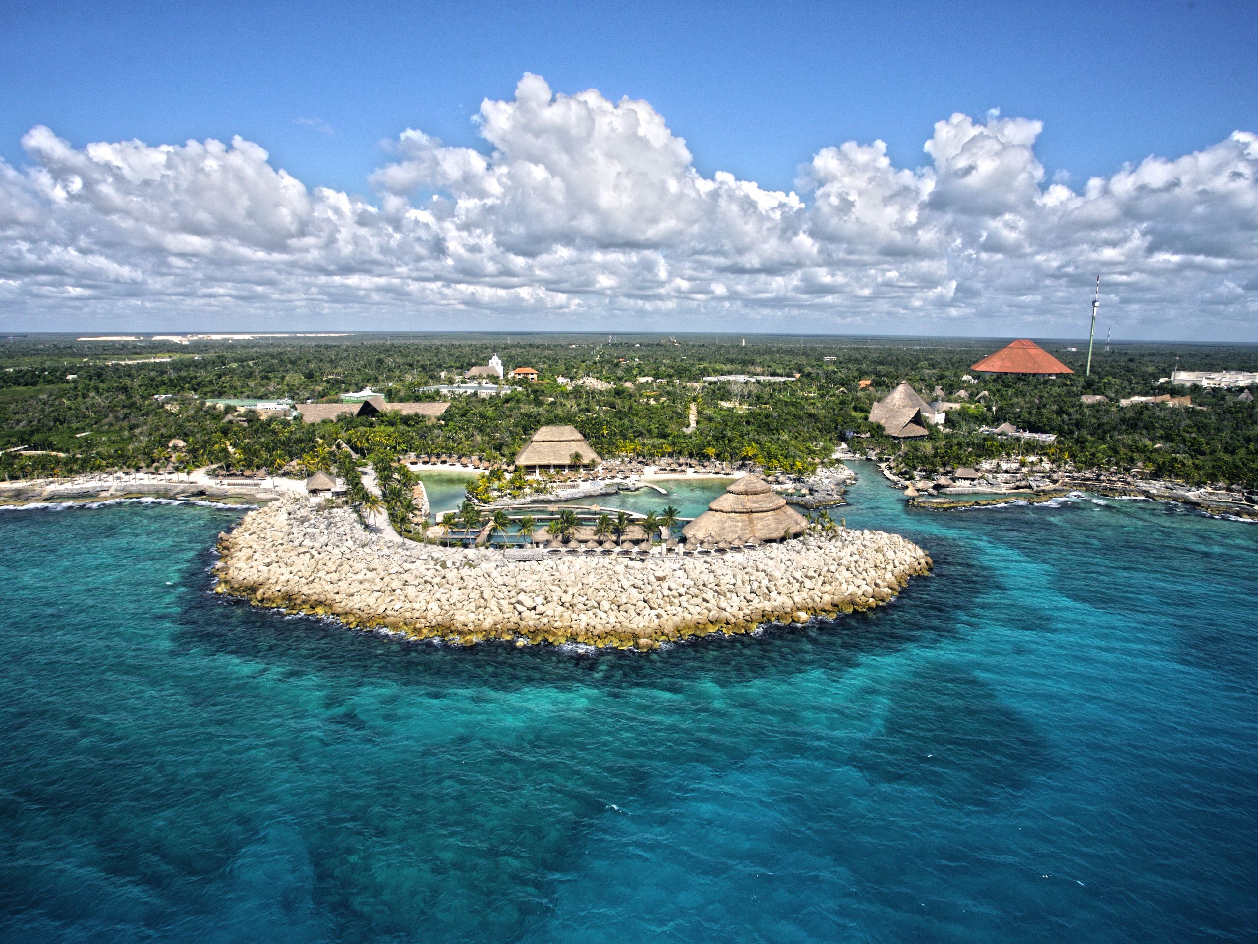 Xcaret Park Tickets Roundtrip Included