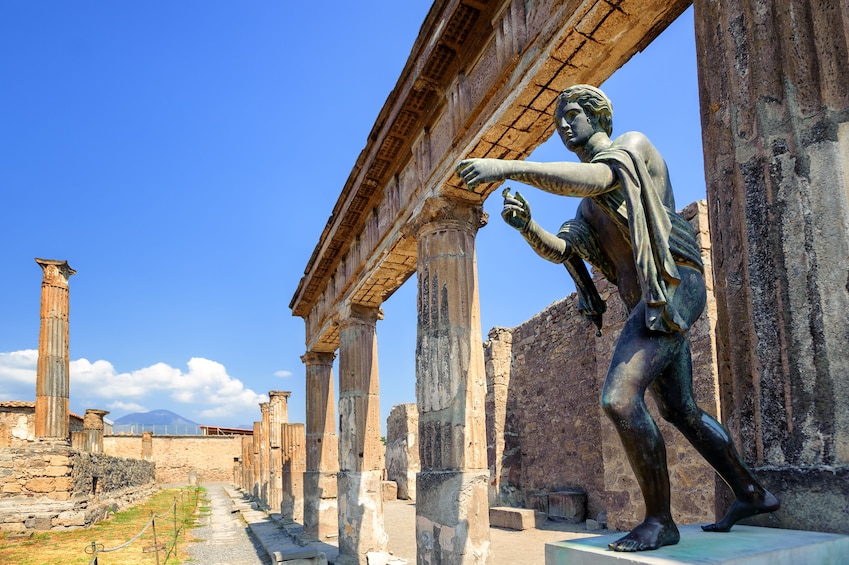 Private Pompeii, Herculaneum & Mt. Vesuvius Tour from Naples