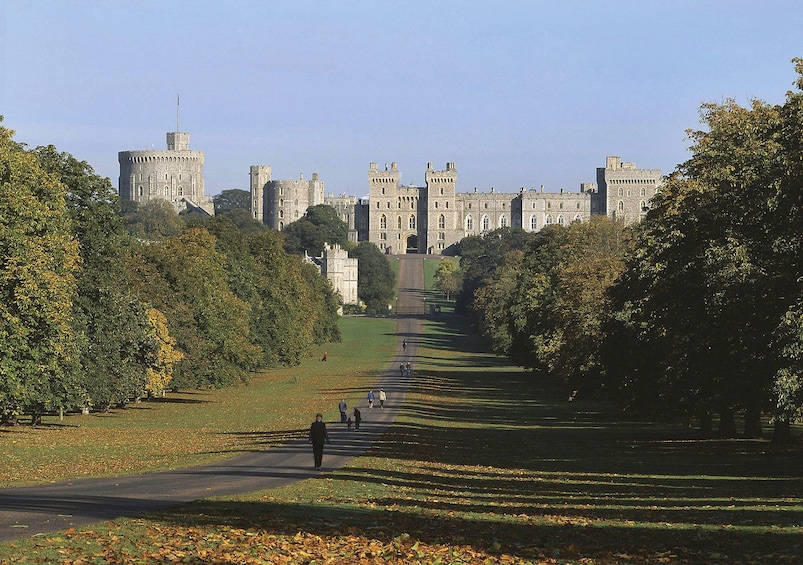Discover Windsor, Oxford and Stonehenge
