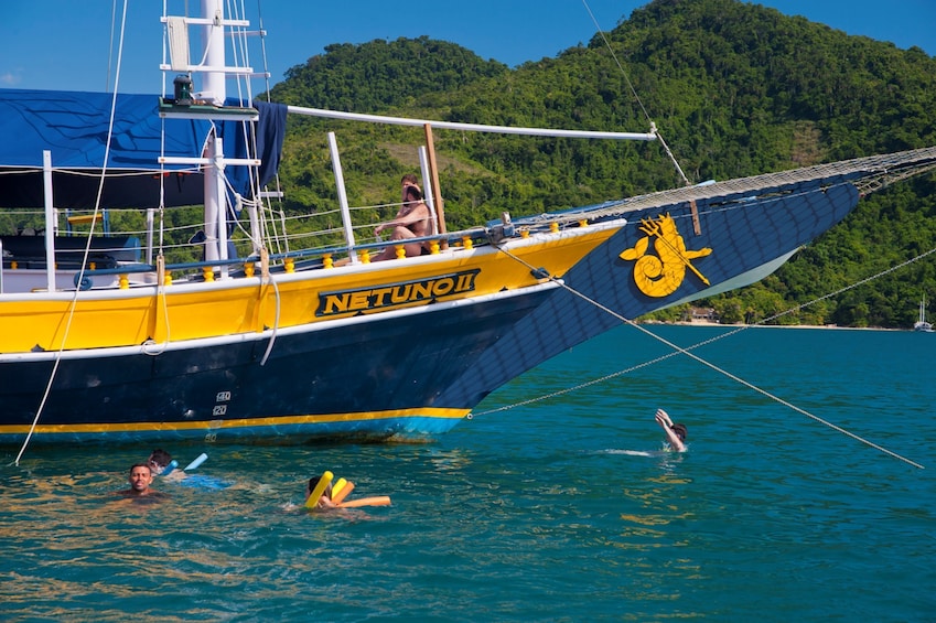 Paraty's Paradisac Islands Boat Tour