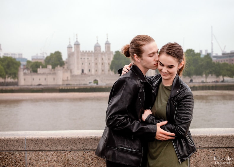 Photo Shoot with a Local Photographer at TOWER BRIDGE LONDON