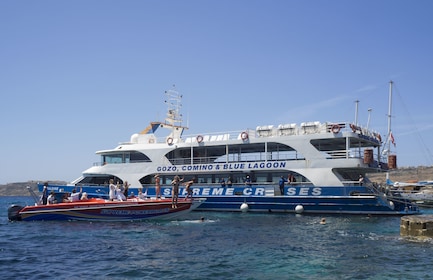 ล่องเรือ Gozo และ Comino Blue Lagoon