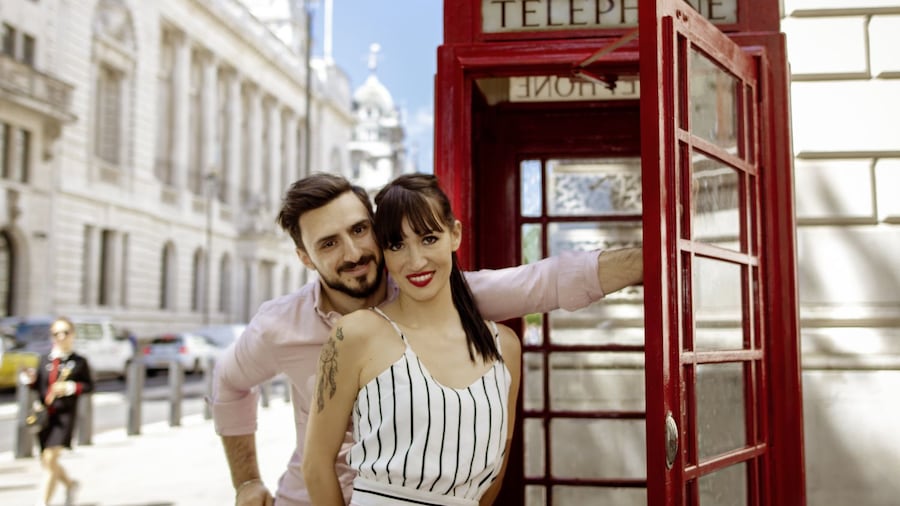 Photo Shoot with a Local Photographer at WESTMINSTER LONDON