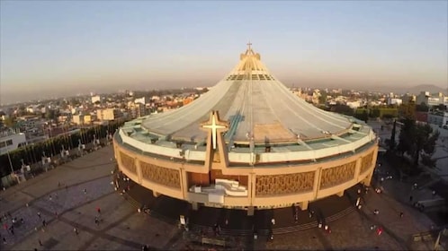 Private Mexiko-Stadt-Tour: Teotihuacan, Wandmalereien & Basilika