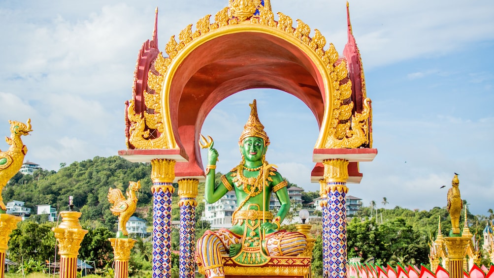 Giant statue in Koh Samui

