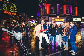Crazy Reeperbahn & St.Pauli: Guided Walking Tour