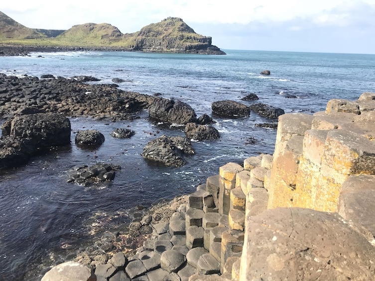 BELFAST AND GIANT'S CAUSEWAY IN SPANISH