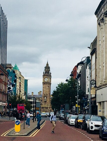 BELFAST AND GIANT'S CAUSEWAY IN SPANISH