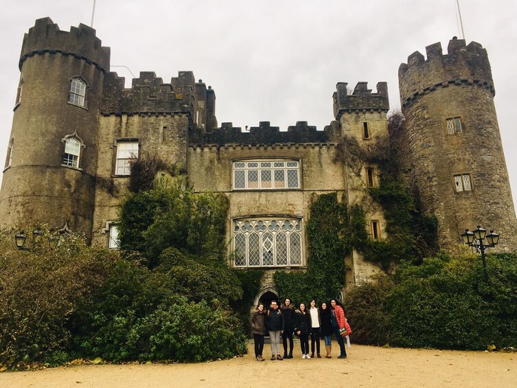 HOWTH AND MALAHIDE CASTLE TOUR