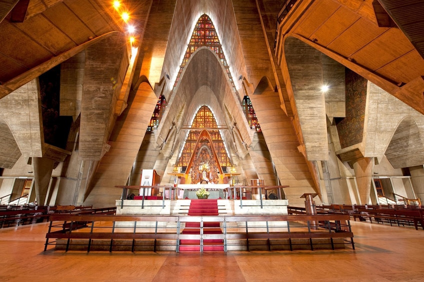 Inside of the Basílica Catedral Nuestra Señora de la Altagracia