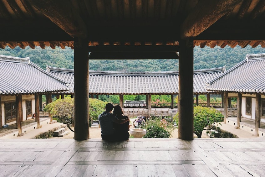 2 Day: Korean Cultural Heritage Tour including Accommodation