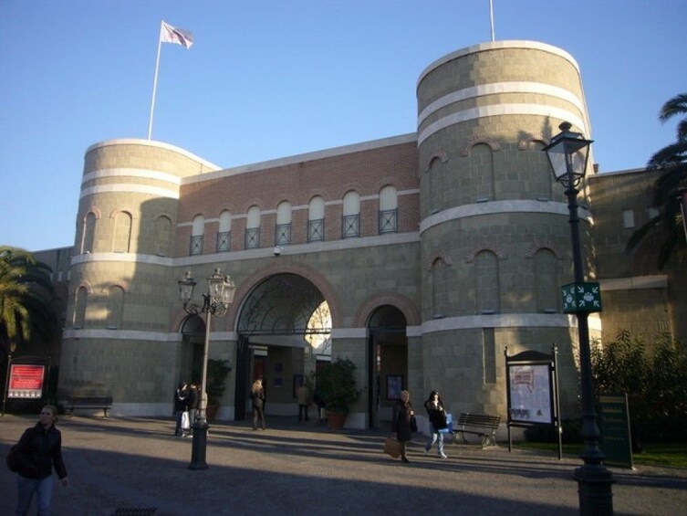 Entrance to Castel Romano mall 