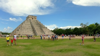 Chichen Itza Plus Tour - Cenote, Regional Buffet, Valladolid