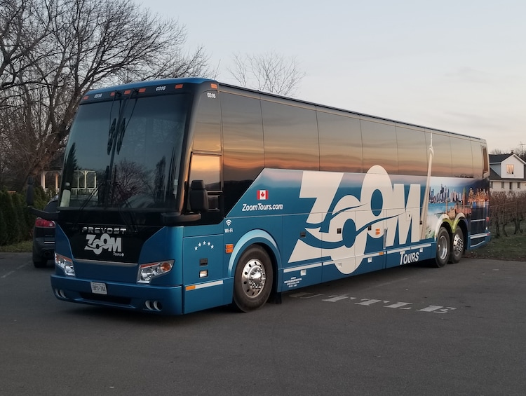 Zoom tours double decker bus