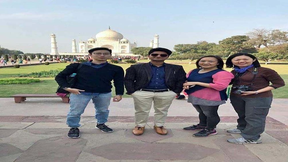 Half Day Private Tour of Taj Mahal & Agra Fort from Agra