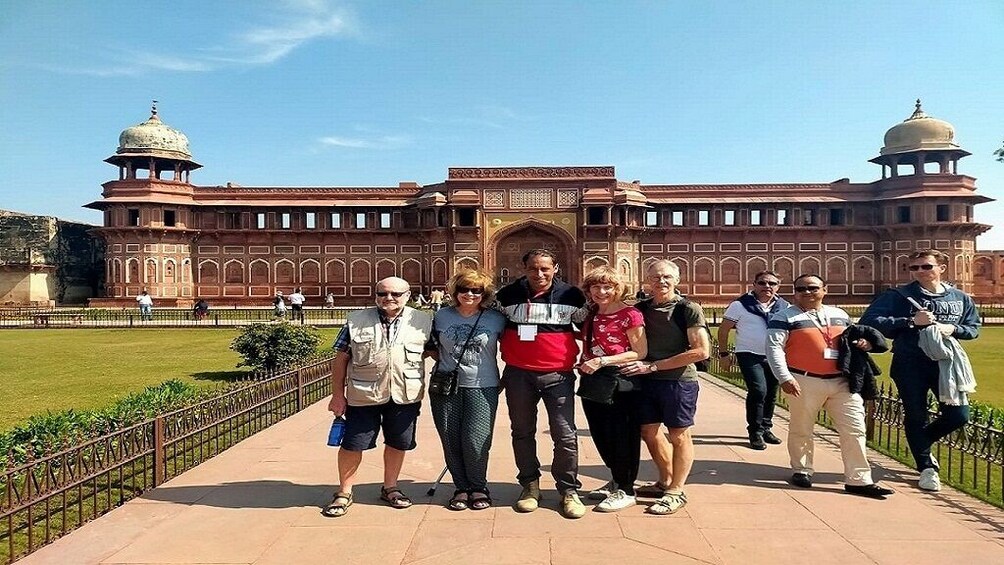 Half Day Private Tour of Taj Mahal & Agra Fort from Agra