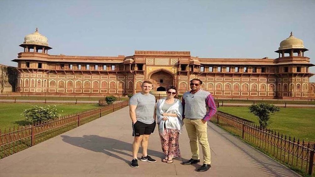 Half Day Private Tour of Taj Mahal & Agra Fort from Agra