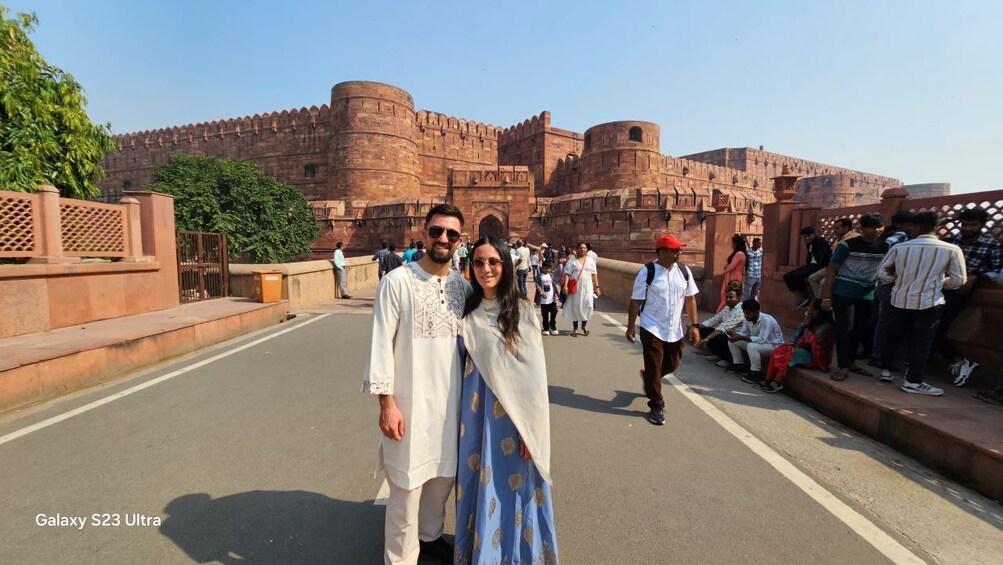 Agra: Skip-the-Line Taj Mahal & Agra Fort Private Guided Tour