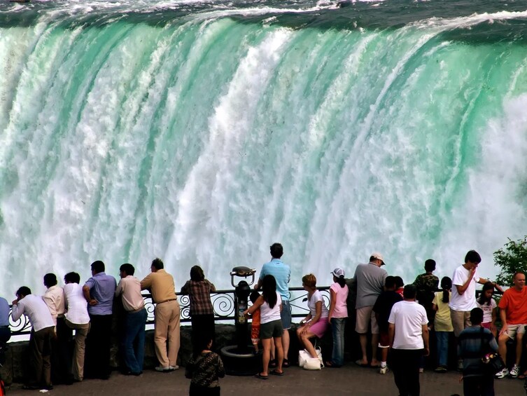 Niagara Falls viewing area