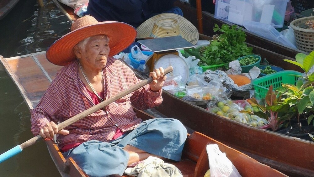 Tha Kha - perhaps Thailand's most authentic Floating Market 