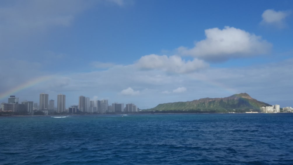 Diamond Head Sail And Snorkel Adventure