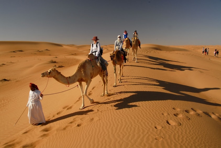 Evening Desert Safari Dubai in Private 4x4 Vehicle