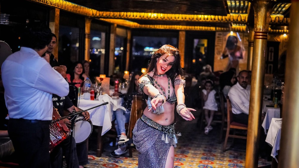 Nile Pharaoh Dinner Cruise Cairo