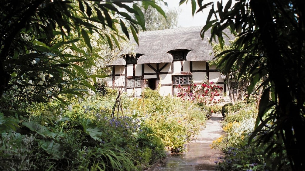 Discover Shakespeare's Country and Cotswolds
