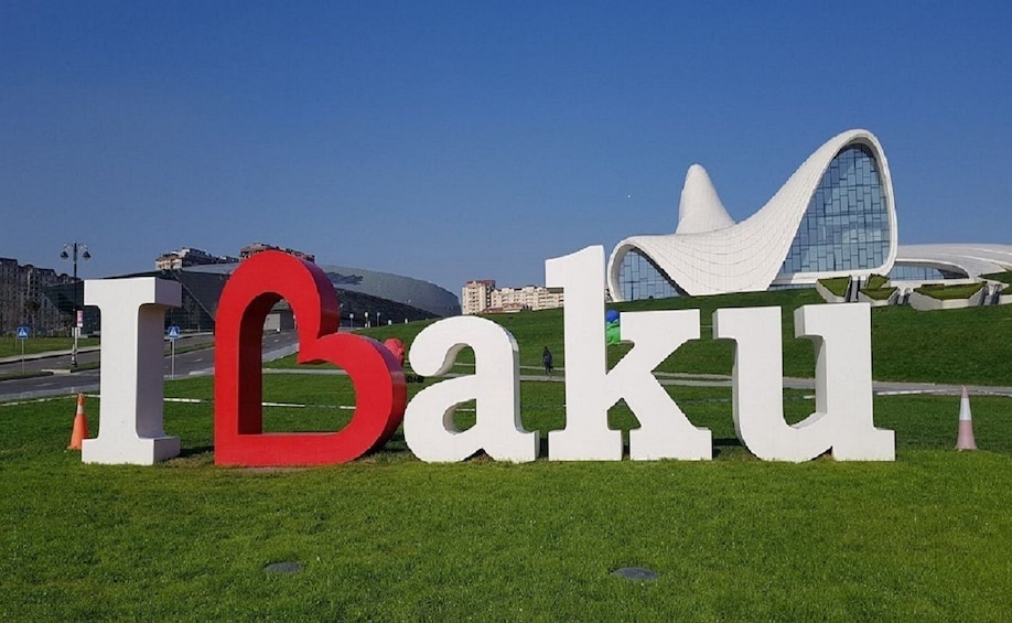 Baku private sightseeing tour