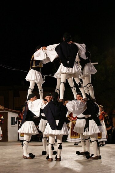 Greek Dancing in Plaka with 3-Course Meal and Wine