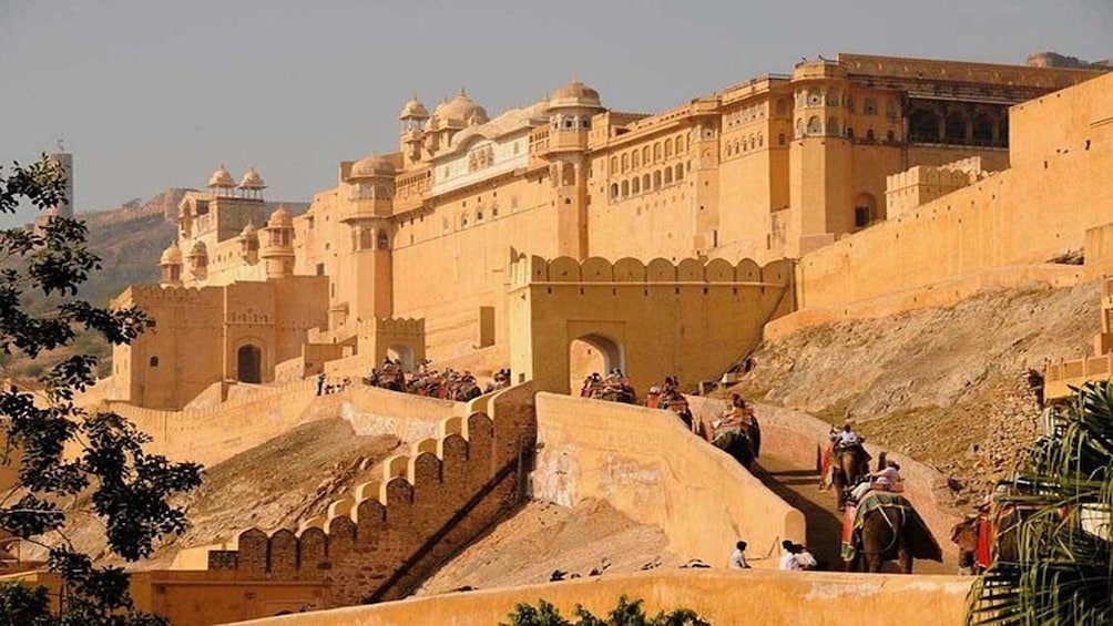 Golden Triangle Tour with Udaipur from Delhi