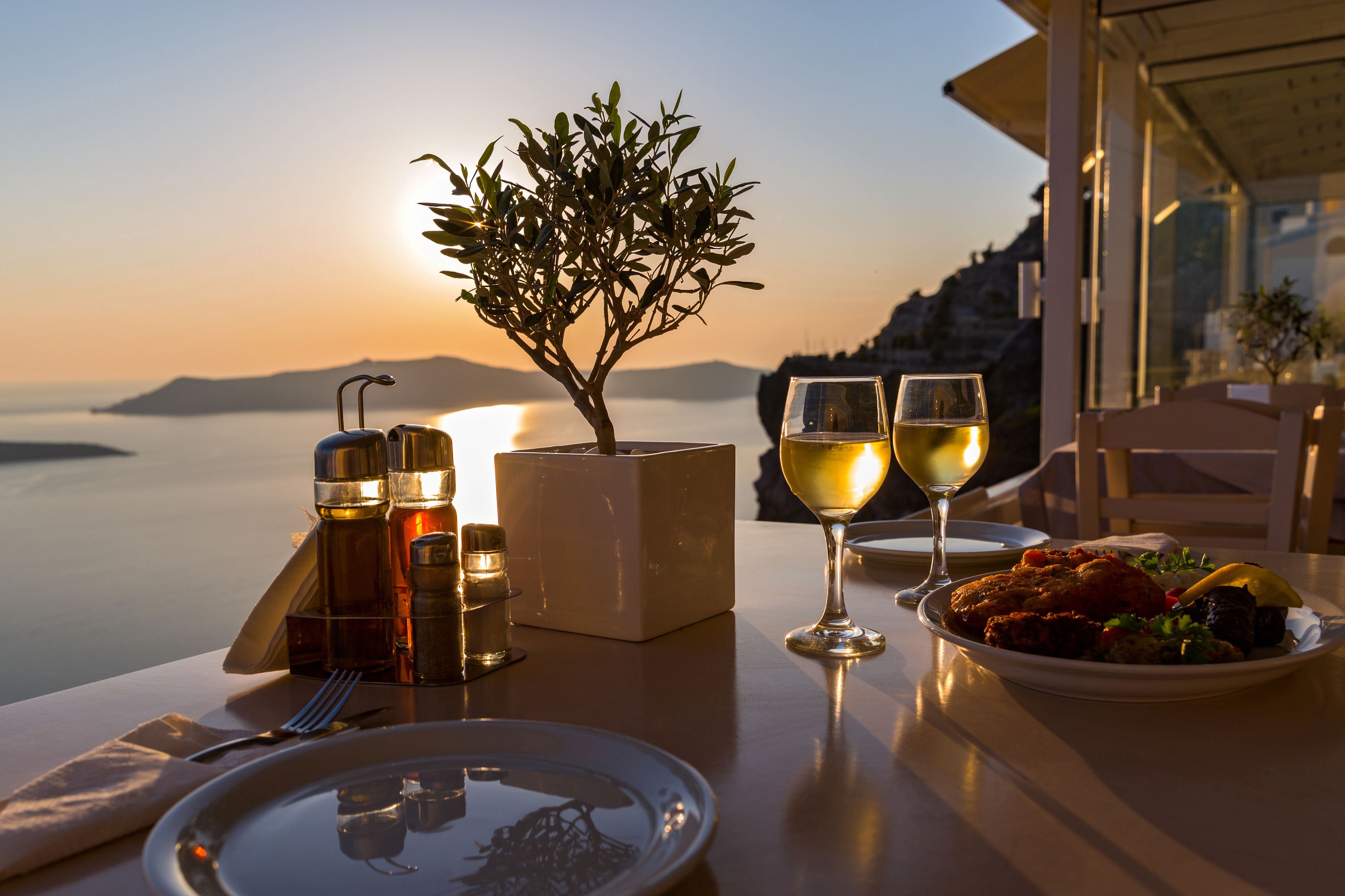 Santorini Sunset Dinner Cruise Including Nea Kameni Visit 3284