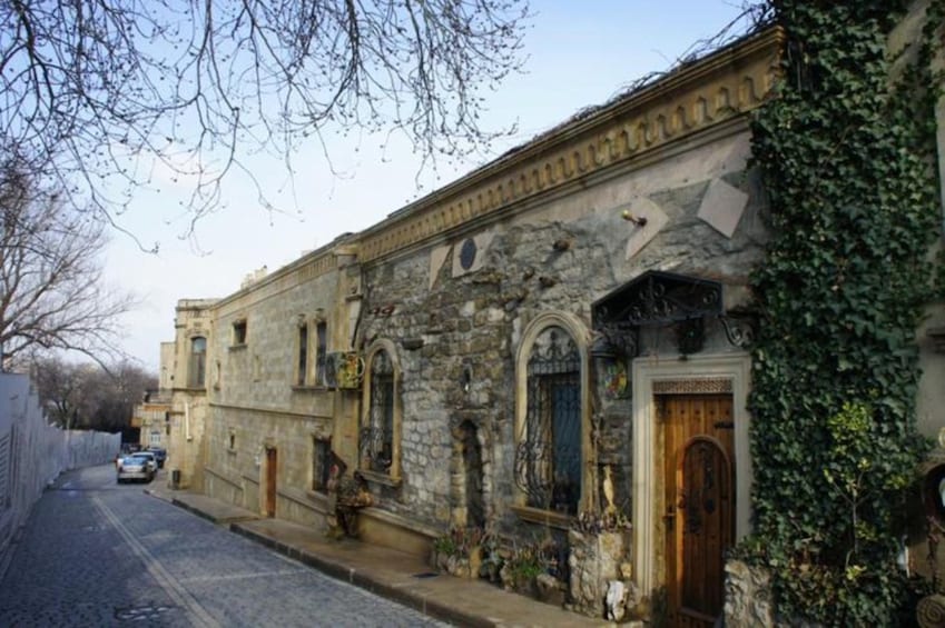 Walking tour "Secrets of the Baku Old Town"