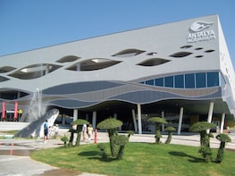 Antalya Aquarium, World's Biggest Tunnel Aquarium