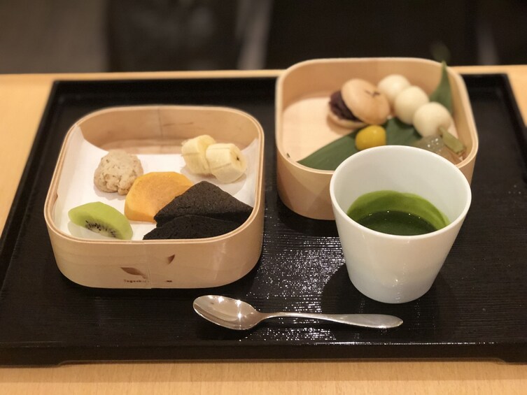 Food tray in Hiroshima