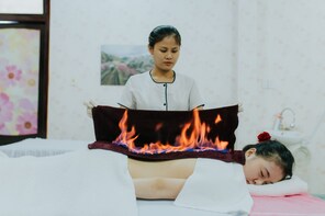 Fire Dragon Therapy at Oriental Medicine Club in Da Nang