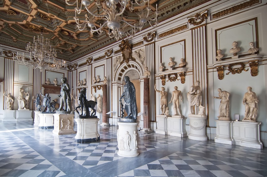 Gallery full of statues at the Capitoline Museums