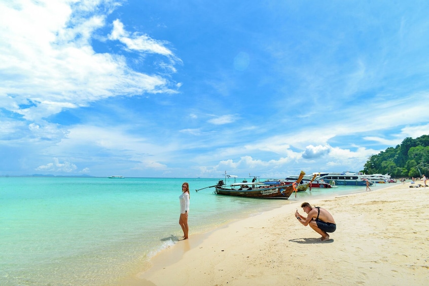 Early Bird Phi Phi Island & 4 Islands Tour From Krabi