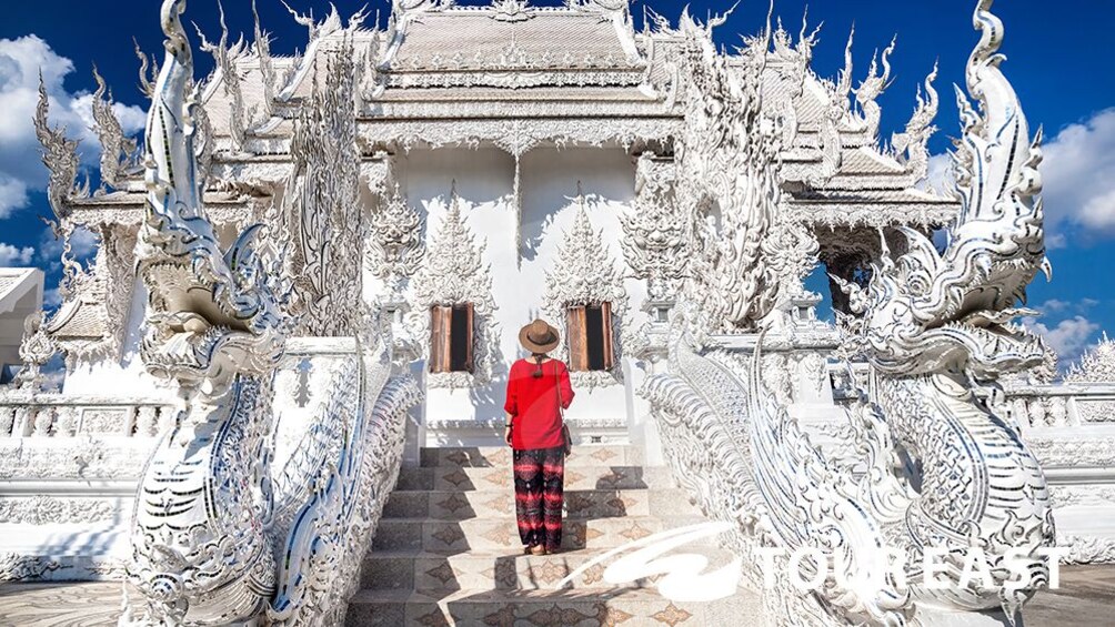 Wat Rong Khun 