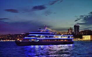 Bosphorus Dinner Cruise & Night Show