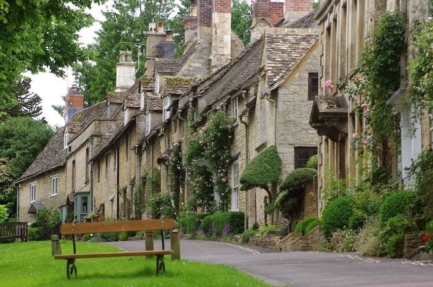 Show item 4 of 6. Cotswolds and Shakespeare Tour