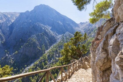 La Samarie, un long chemin depuis Réthymnon