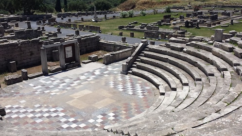 Private tour to Ancient Messene from Kalamata