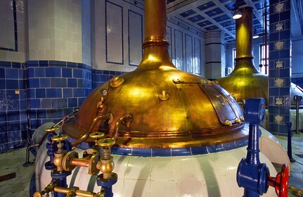 Architectural Wonders & history of beer making + tasting 6h