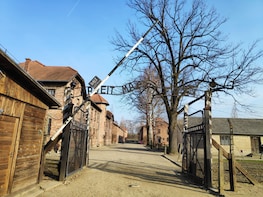 Auschwitz - Birkenau Memorial Tour from Krakow