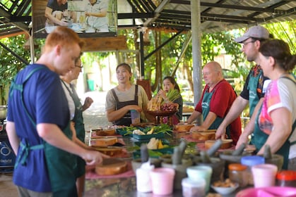 Ya's Krabi Thai Cookery School