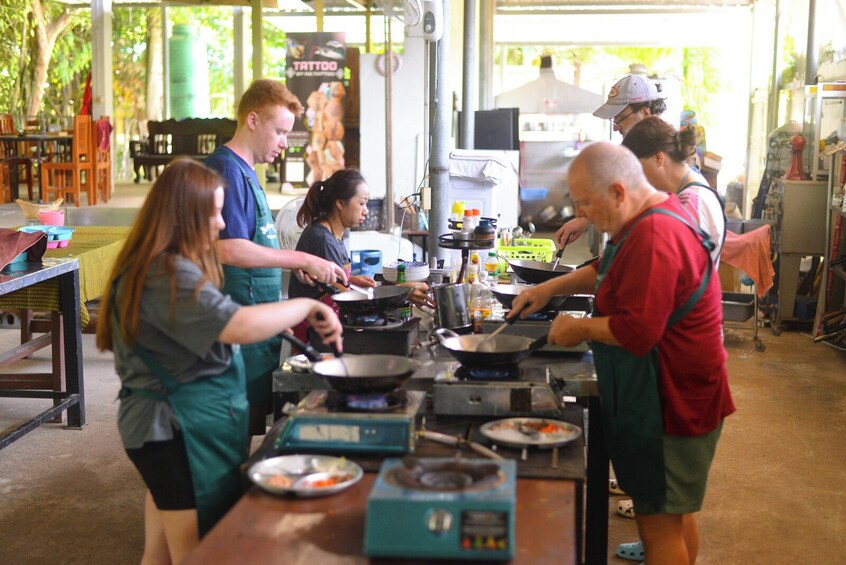 Ya's Krabi Thai Cookery School