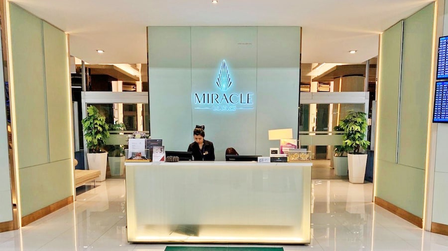 Receptionist at the Miracle Lounge in Bangkok Airport