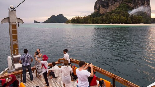 Krabi 4 Islands Sunset Cruise Dinner (croisière au coucher du soleil)