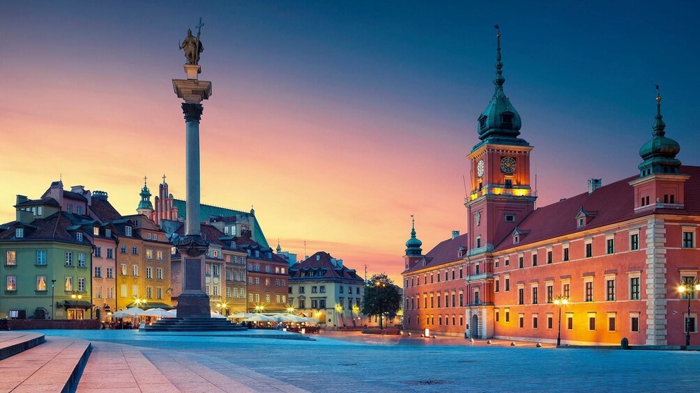  Royal Castle (inside) & Warsaw Old Town and Wilanow Palace